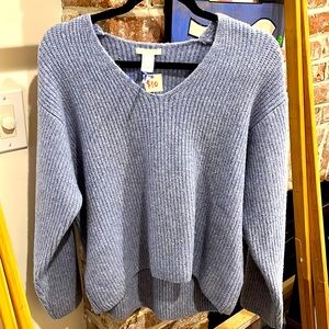 Periwinkle V neck knit sweater